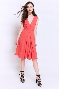 Giorgio Armani Vestido Rosso