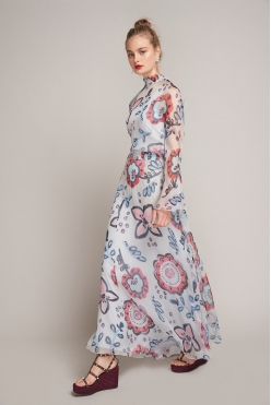 Giorgio Armani vestido...