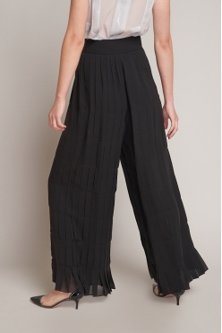 Giorgio Armani Pantalon... 2