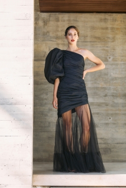 Guiseppe di Morabito black...