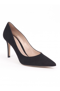 Gianvito Rossi black pump 2